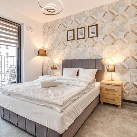 Rentplanet - Wyszynskiego 브로츠와프