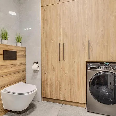 Rentplanet - Wyszynskiego 아파트 *