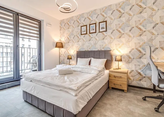 Rentplanet - Wyszynskiego ヴロツワフ